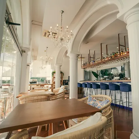 Hotel La Fonda Benalmadena