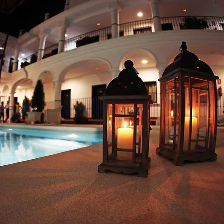 Hotel La Fonda 4*