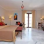 La Fonda 4*