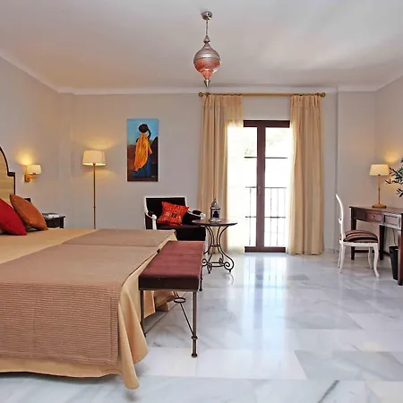 Hotel La Fonda 4*