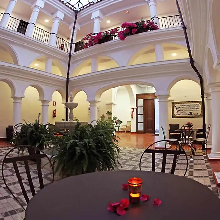 La Fonda 4*